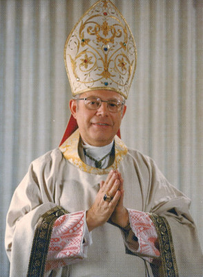 Shawn says, "Looks like Lohmuller's ordination photo or shortly after." From the seminary photo collection.